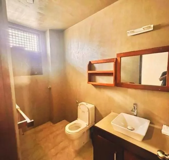 Hotelli Sky House Ahangama