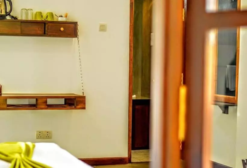 Hotelli Sky House Ahangama