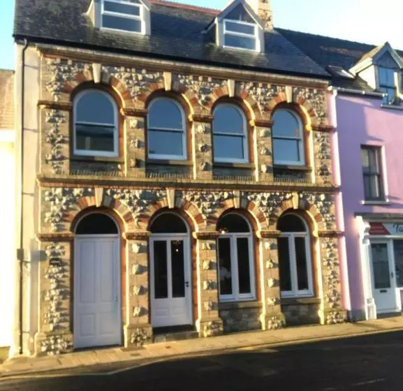 Hotelli Rooms At Allium