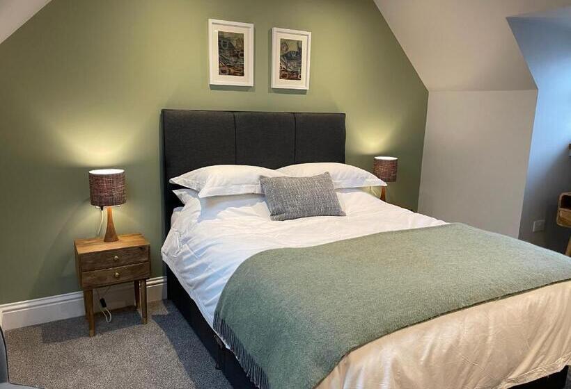 فندق Rooms At Allium