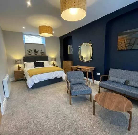 Hotelli Rooms At Allium