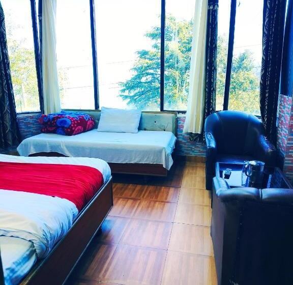 هتل Holiday Plaza Dalhousie   Near Ghandhi Chowk Mall Road