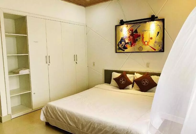 هتل Khách Sạn Huế Thơ