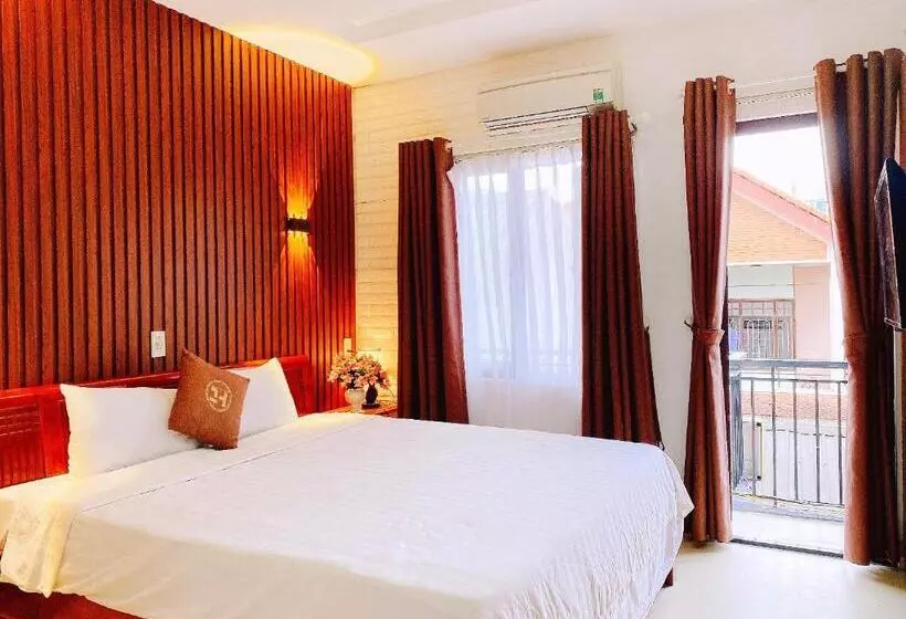 هتل Khách Sạn Huế Thơ