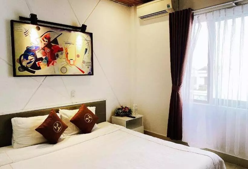 هتل Khách Sạn Huế Thơ