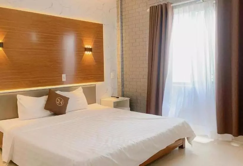 هتل Khách Sạn Huế Thơ
