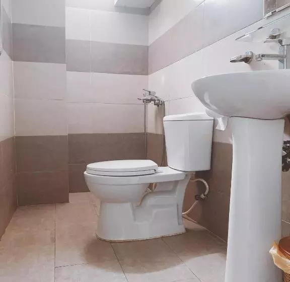 هتل Khách Sạn Huế Thơ