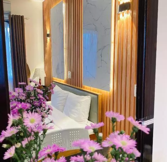هتل Khách Sạn Huế Thơ