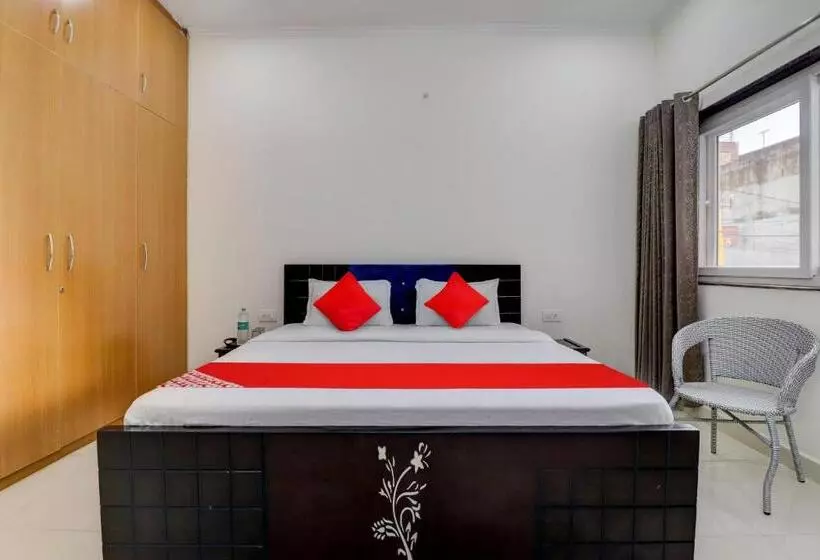 ホテル Oyo Flagship Malsi Forest View Home Stay