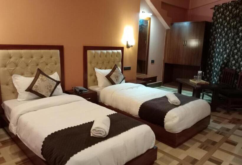 Hotel Ronak By Sardar Ji And Group