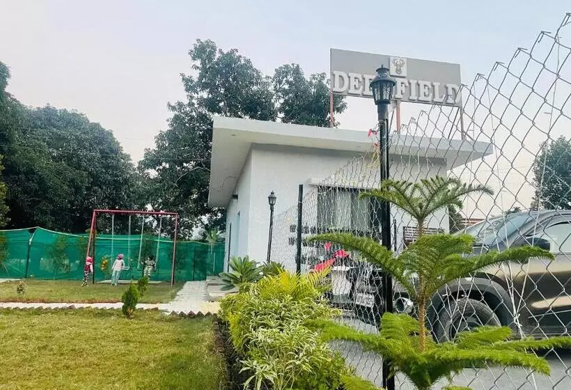 Hotelli The Deerfield Cottages