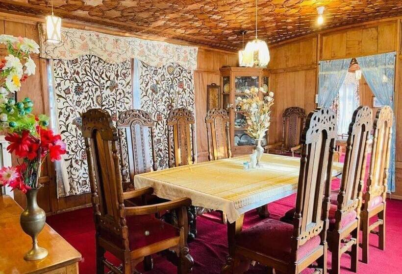 호텔 Houseboat Bendmeer Heritage