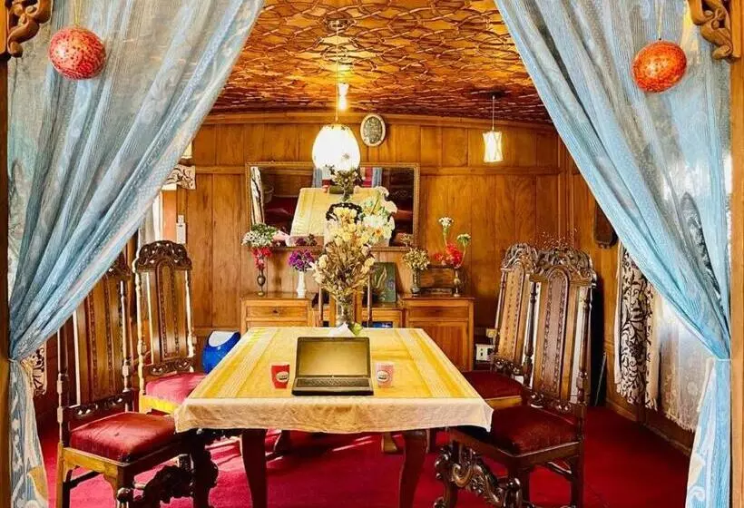 ホテル Houseboat Bendmeer Heritage