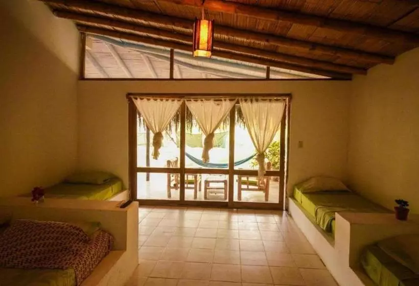 ホテル Casa Sebas Máncora   Pool Beach