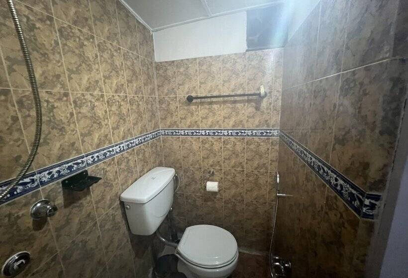 پانسیون Buddha S Family