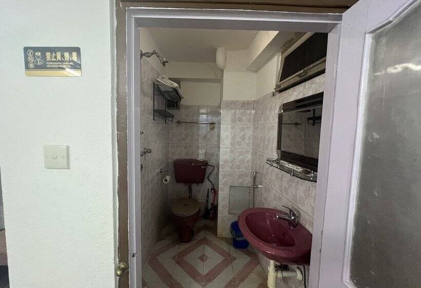 پانسیون Buddha S Family