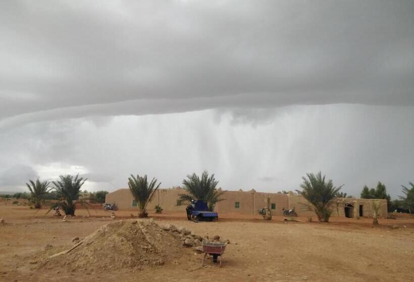 Pensão Café Sahara Restaurant