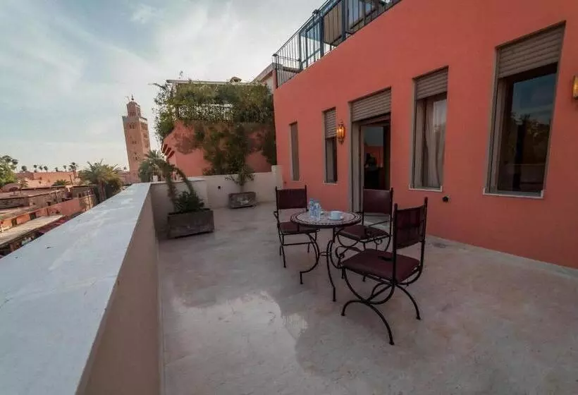 پانسیون Dar Nourdha