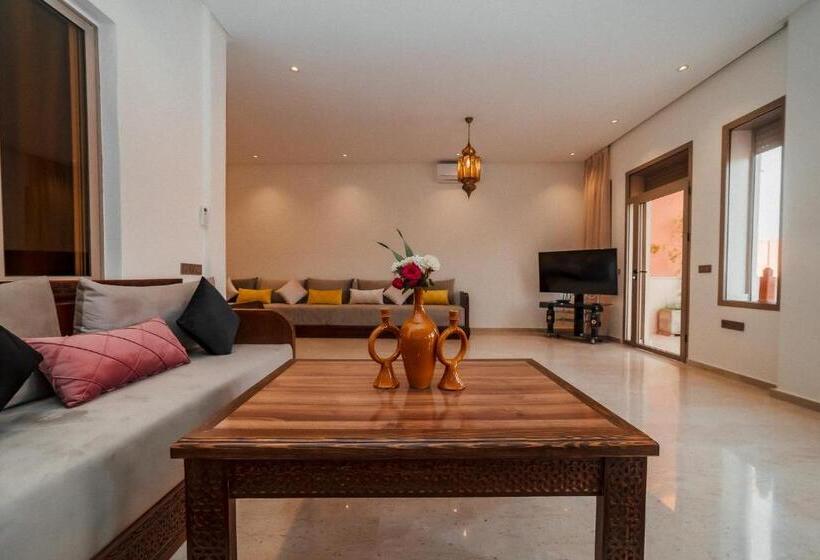 پانسیون Dar Nourdha