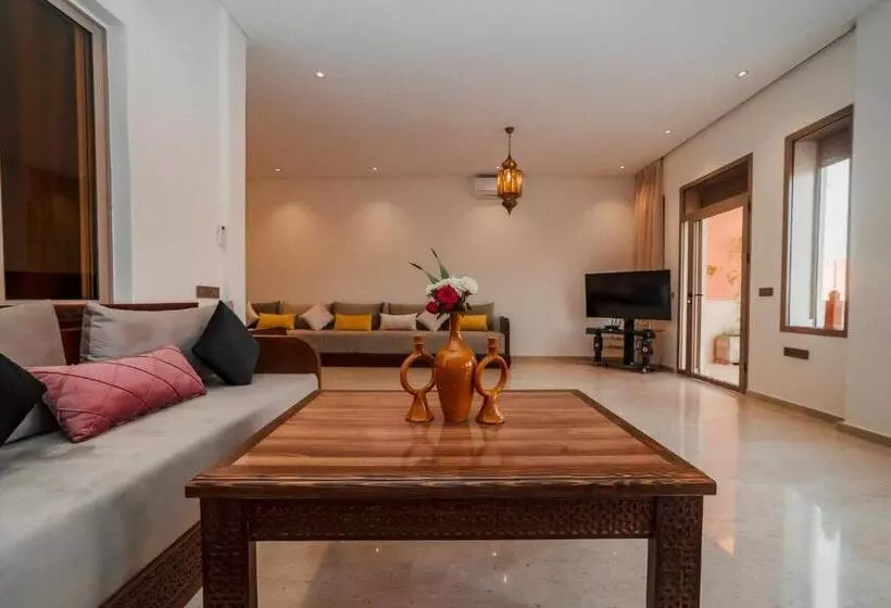 پانسیون Dar Nourdha