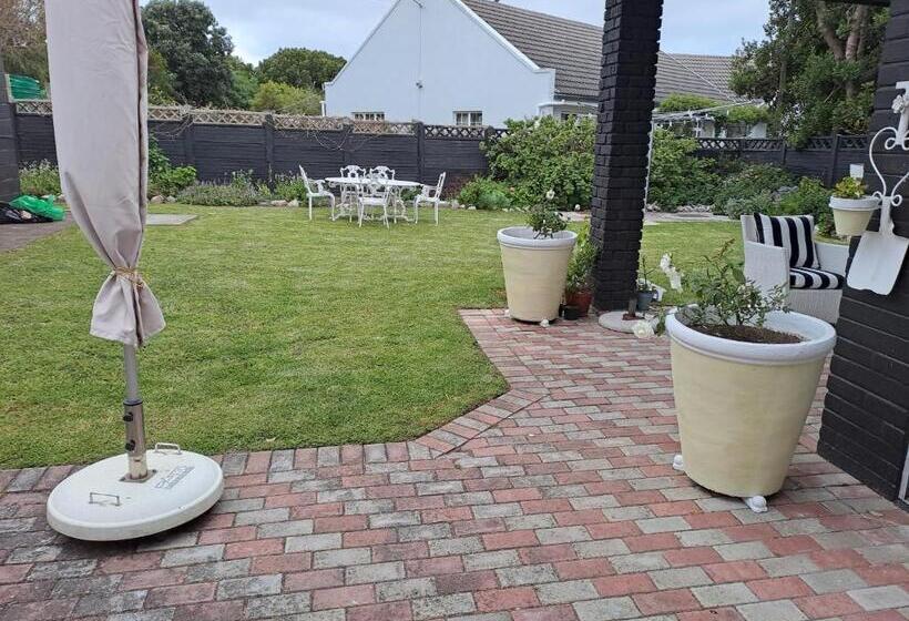 بنسيون Milky Way