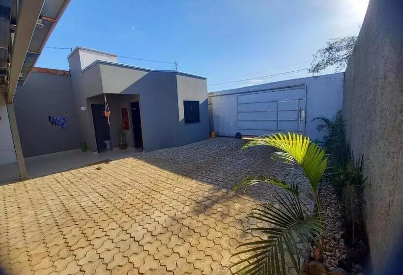 ペンション Quarto Aconchego Em Canaã Dos Carajás