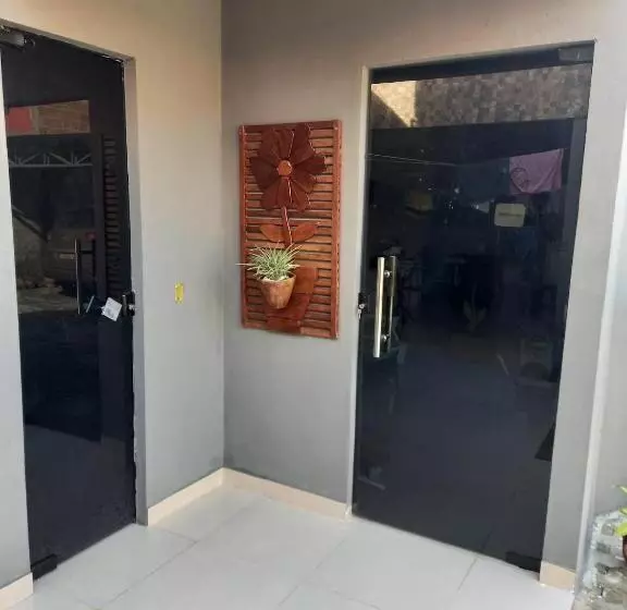 ペンション Quarto Aconchego Em Canaã Dos Carajás