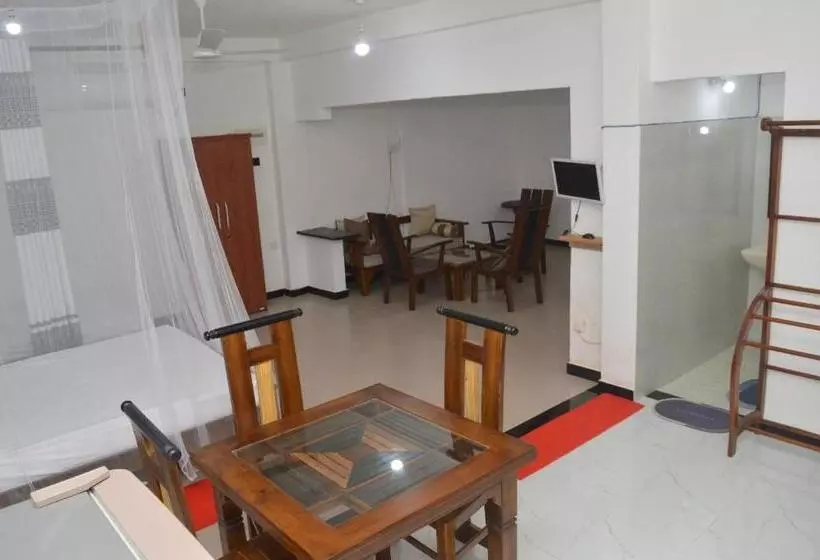 ペンション Super Sonio Super Family Guest House