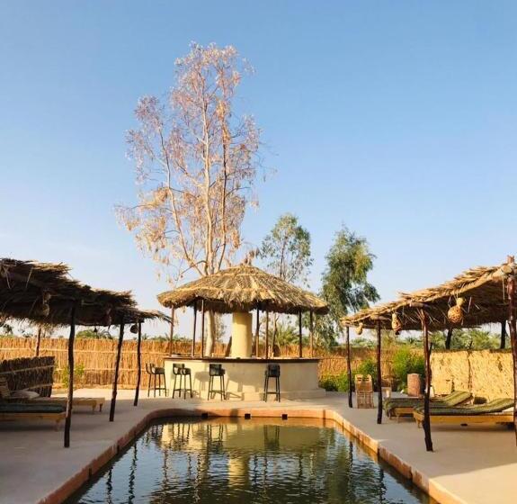 استراحتگاه Gazrashek