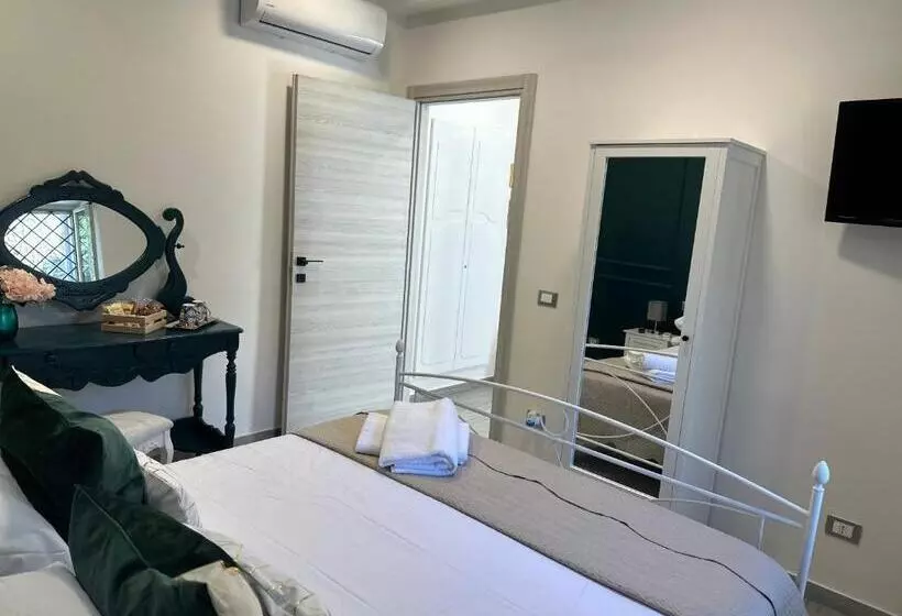 Aamiaismajoitus (B&B) Le Case Col Sole Da Silvia Interno 1