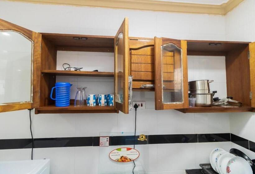 تختخواب و صبحانه Classic One Bedroom In Bamburi Mwembeni