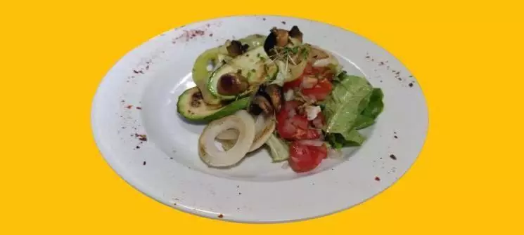 تختخواب و صبحانه Vila Dvor Subotica