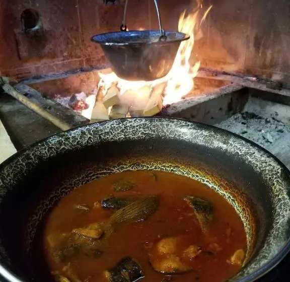 تختخواب و صبحانه Vila Dvor Subotica