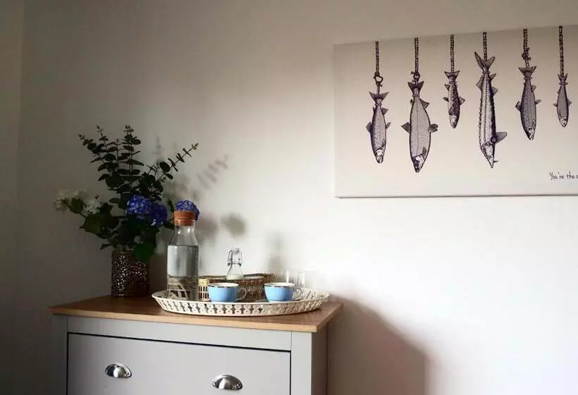 Bed and Breakfast Water Edge