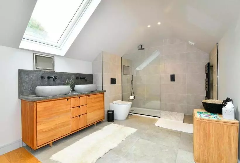 Bed and Breakfast Water Edge