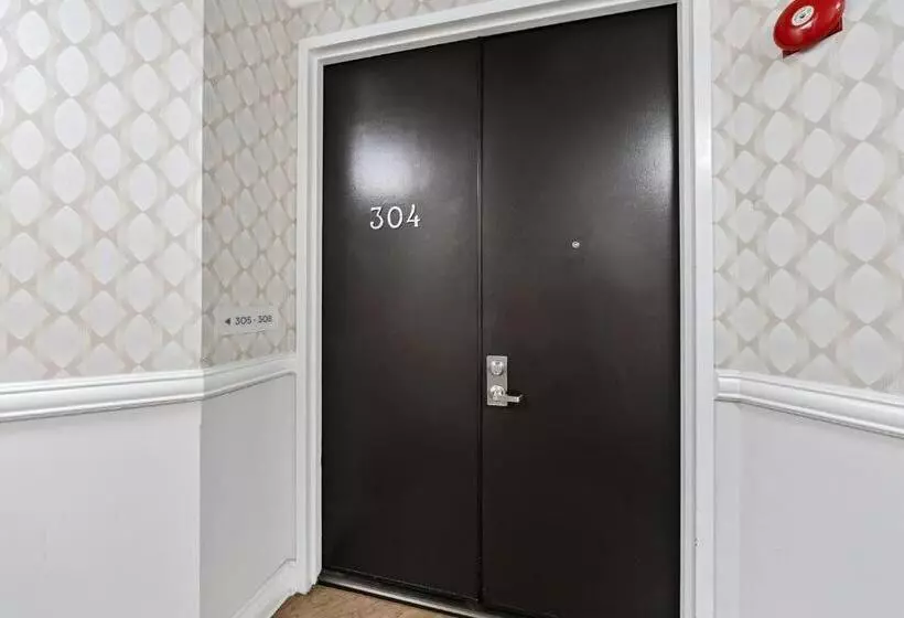 Beverly Hills Glamour Oasis 2 Br Apt With Parking 304