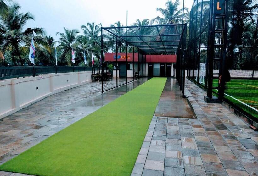 בית מלון כפרי Cap Sports Center