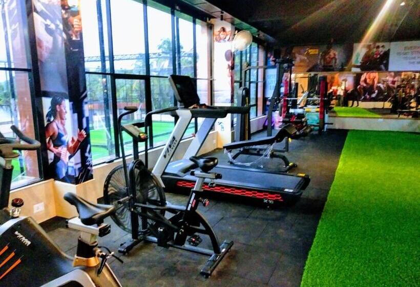 בית מלון כפרי Cap Sports Center