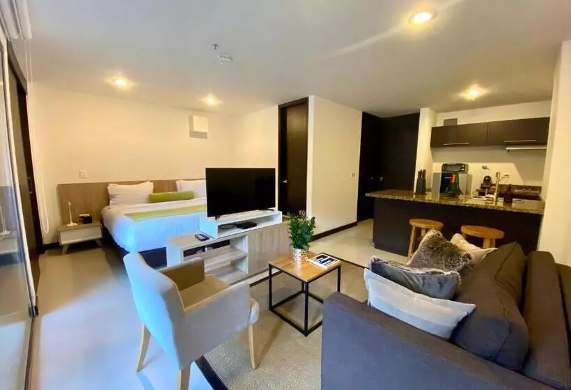 هتل Apartaestudio En