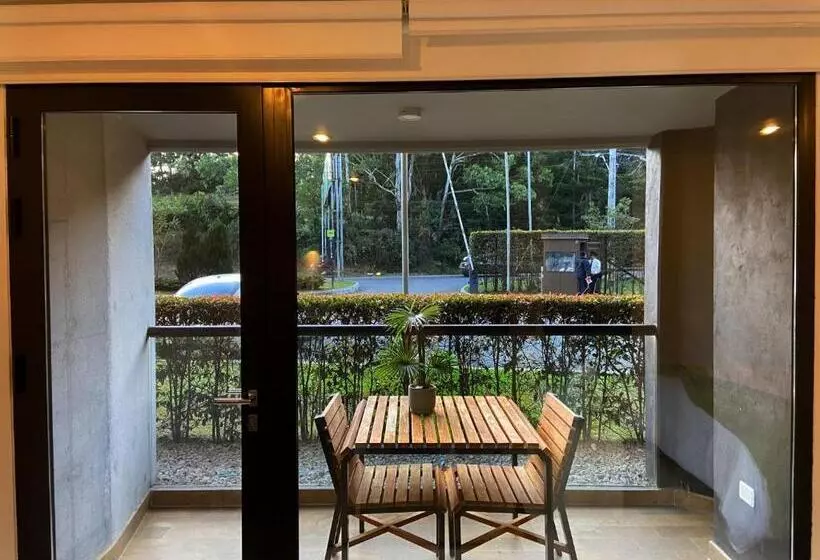 هتل Apartaestudio En