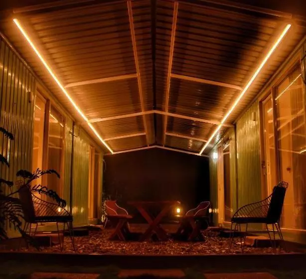 ホテル Group Cabin At Clapping Leaves