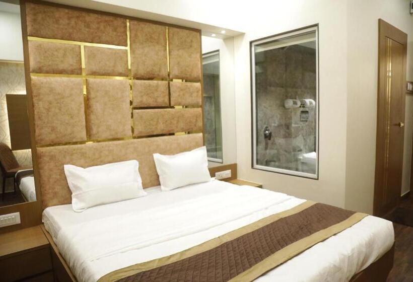 ホテル M Residency