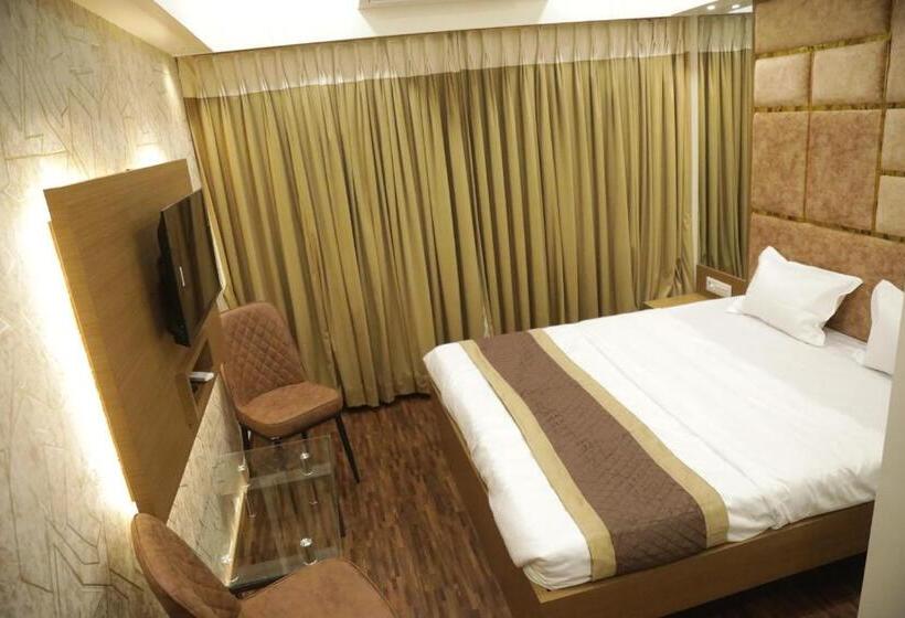 ホテル M Residency