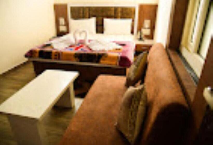 בית מלון כפרי Nishant Inn   Chhattisgarh