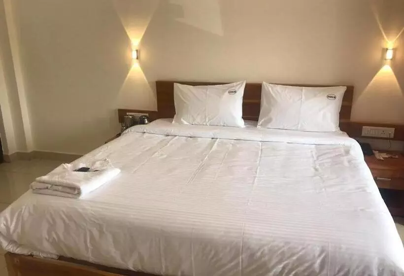 ホテル Sviksha Inn Ooty