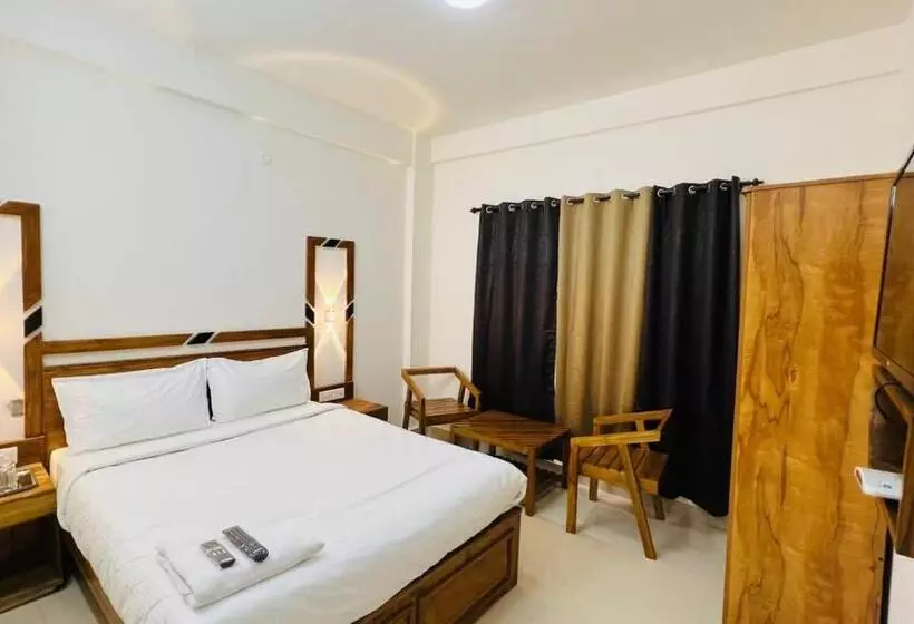 ホテル Sviksha Inn Ooty