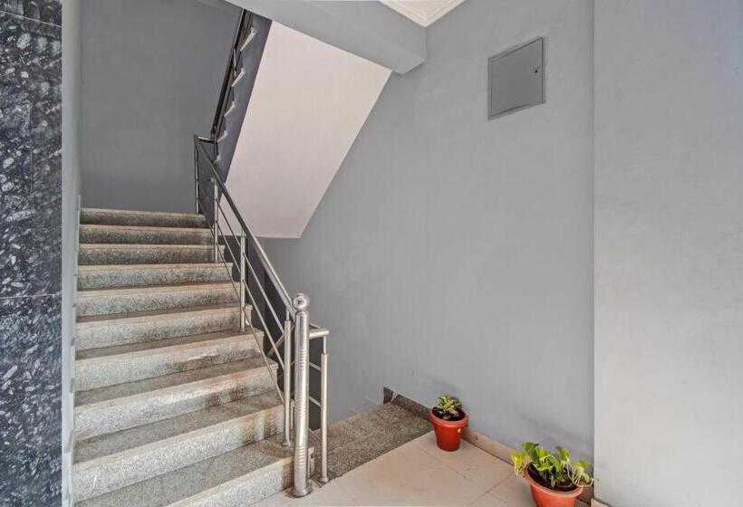 בית מלון כפרי Grand Aana Inn