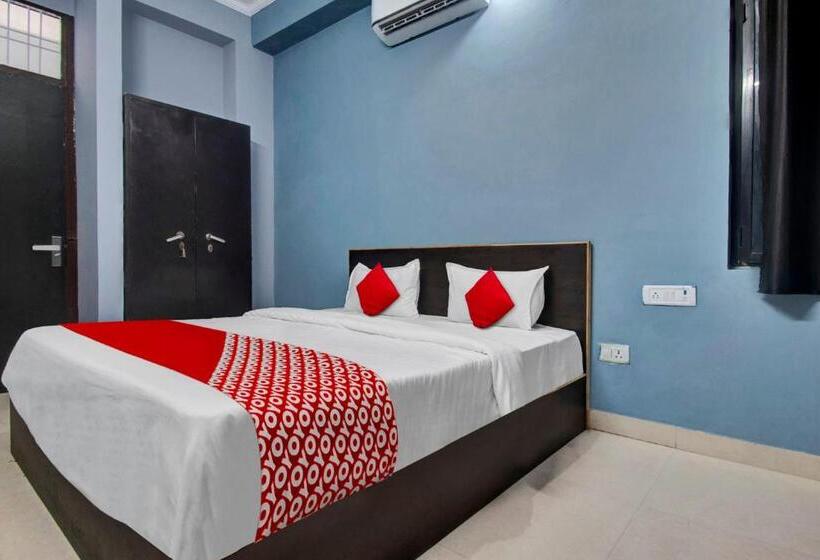 בית מלון כפרי Grand Aana Inn