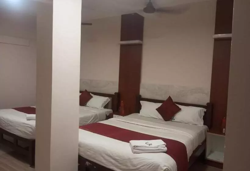 Hotelli Vel Residency