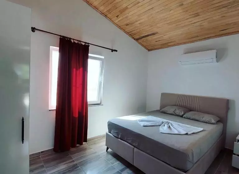 Olympos Yörük Otaği Apart Evleri̇